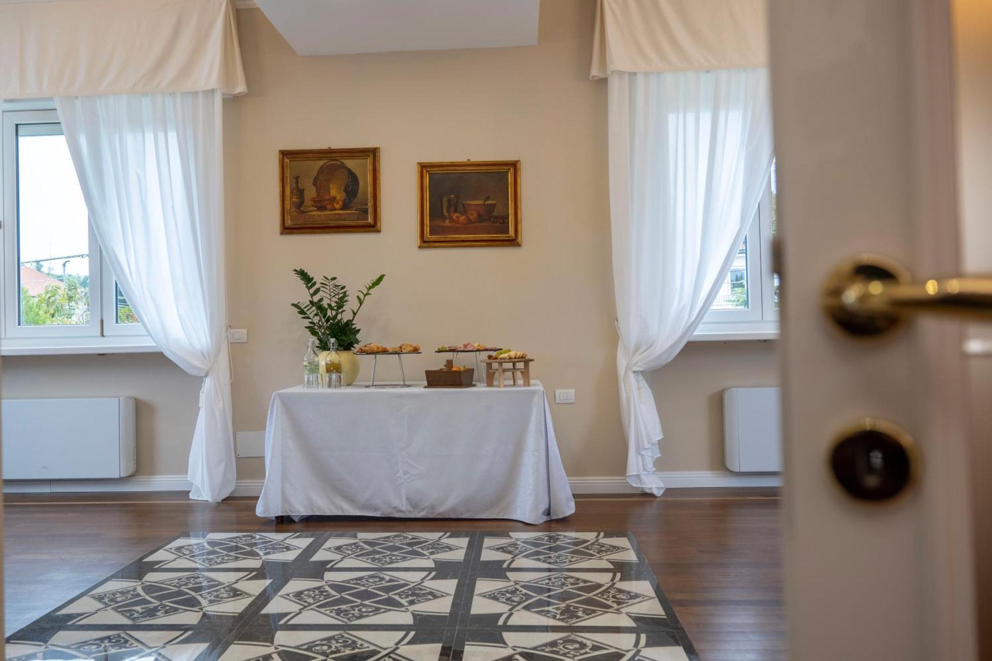 Villa Marchese Lake Maggiore 솜마롬바르도 외부 사진