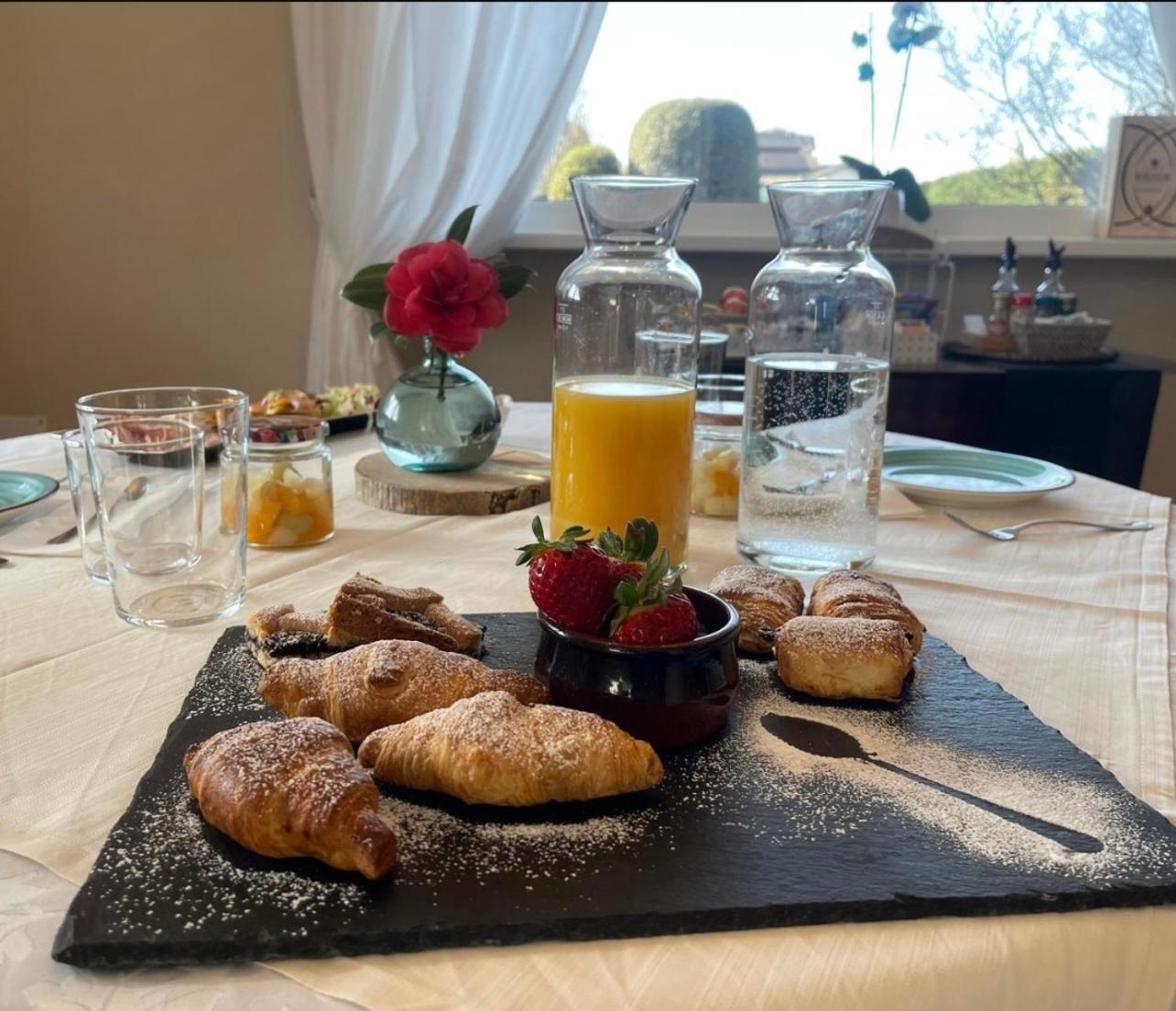 Villa Marchese Lake Maggiore 솜마롬바르도 외부 사진